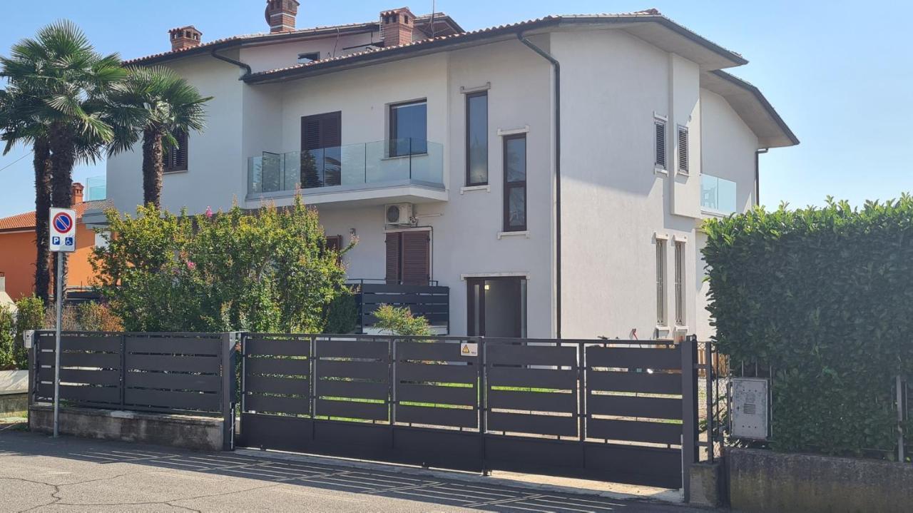 Snorky Apartments Azzano San Paolo Bagian luar foto